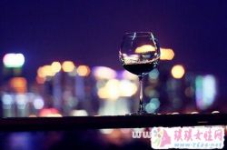 梦见酒杯