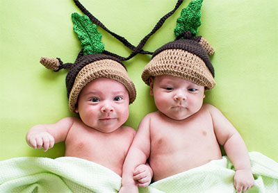 2015年双胞胎男宝宝起名 成语借鉴法
